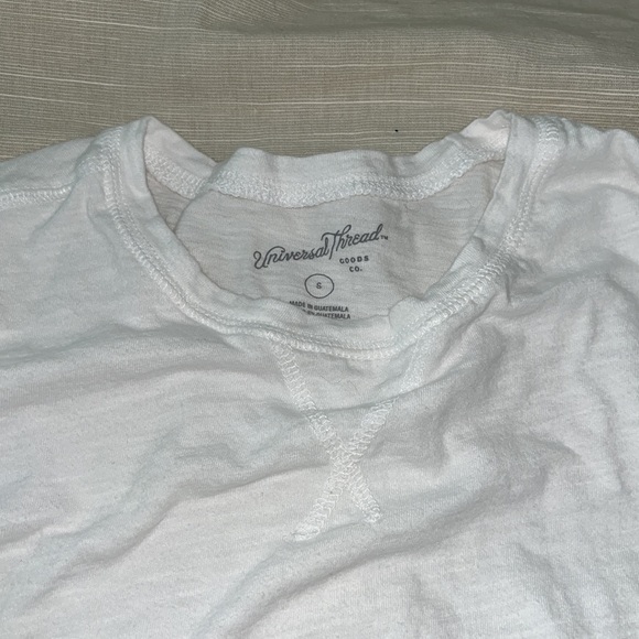 Target long sleeve - Picture 2 of 2